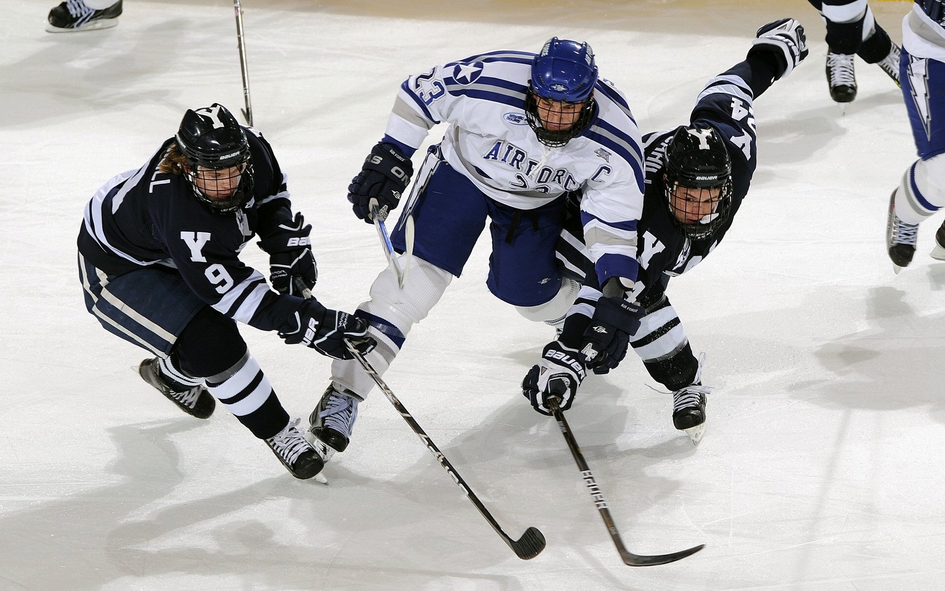 开云集团中国官网-迈阿密热火本赛季防守排名联盟第一，迈阿密热火队员